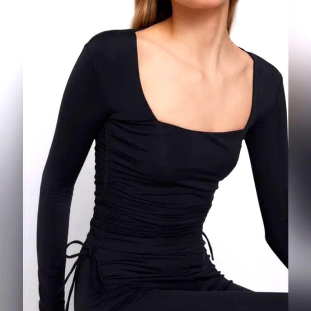 Square neck ruched sides top by Zara